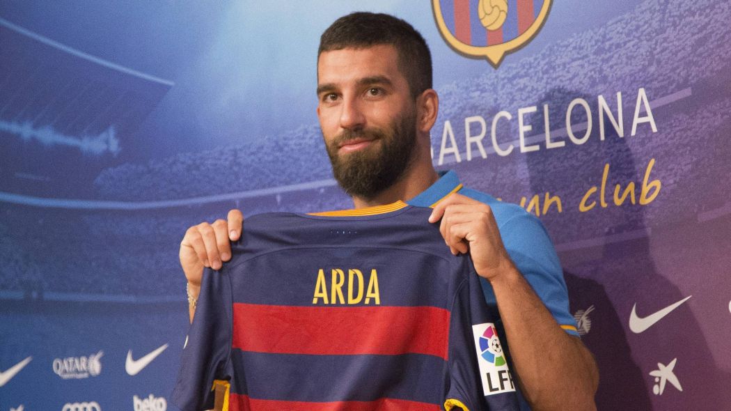 Barcelona Tolak €50 Juta dari Klub Tiongkok untuk Arda Turan